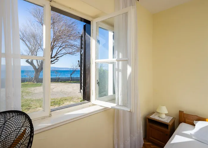 Beachfront Apartman Jesenice